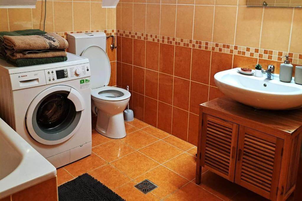 Zoeld Orom Apartman Lakas God Екстер'єр фото